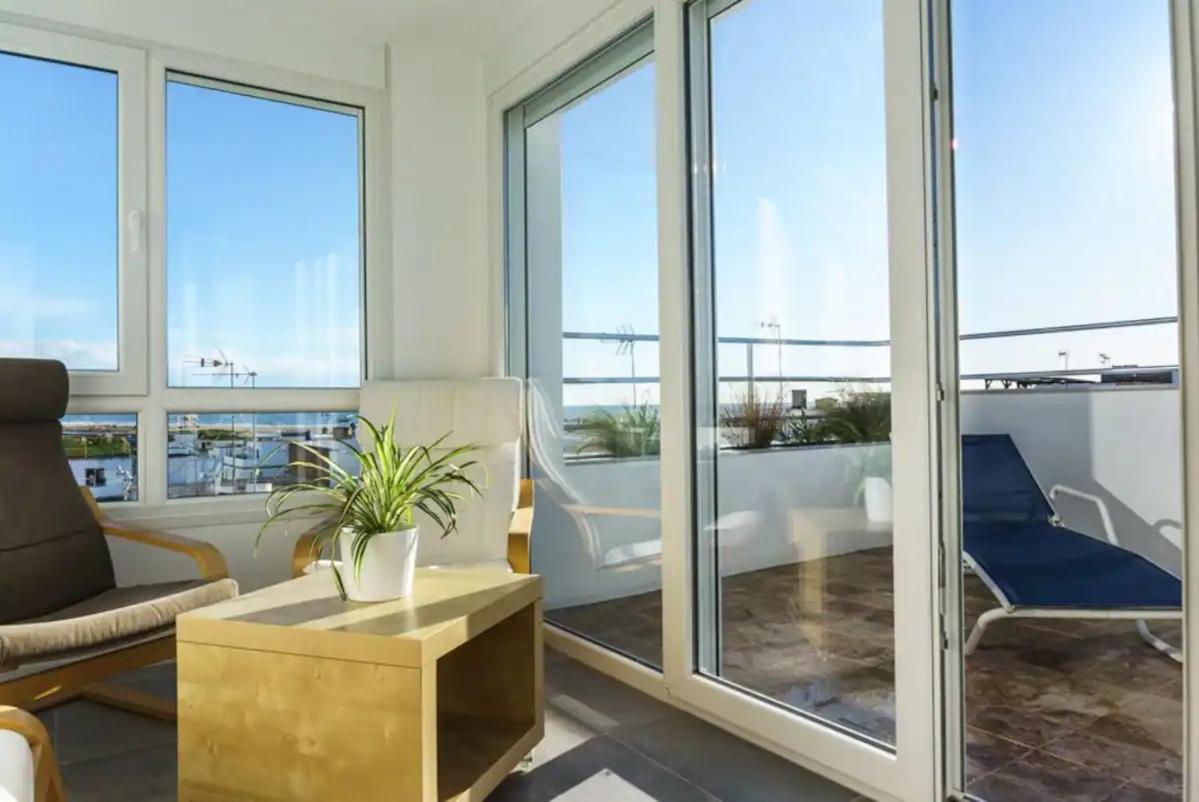 Apartamento Con Terraza Vistas Al Mar. 科尼尔-德拉弗龙特拉 外观 照片