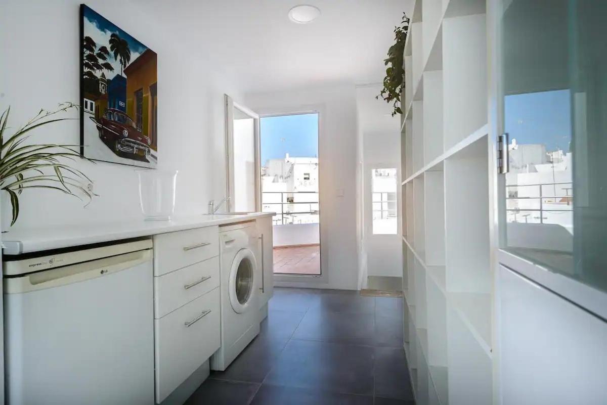 Apartamento Con Terraza Vistas Al Mar. 科尼尔-德拉弗龙特拉 外观 照片